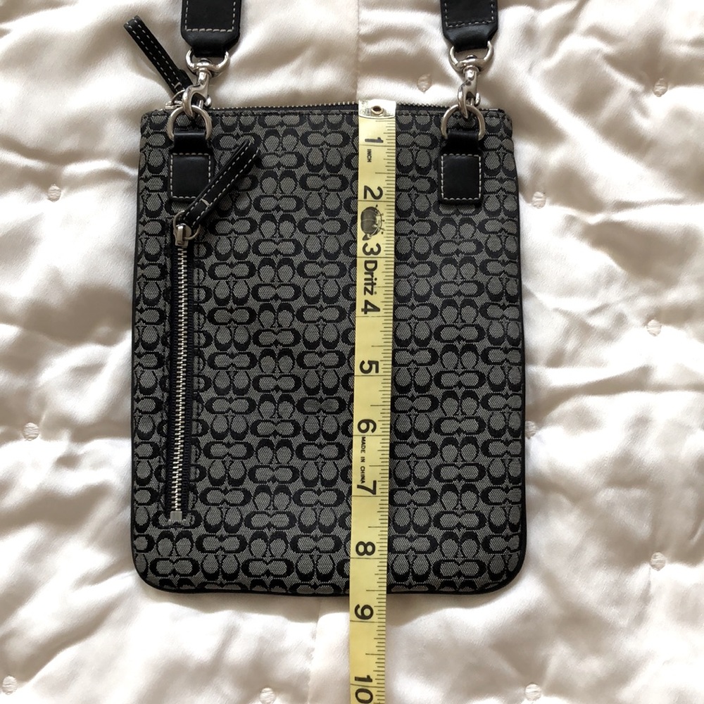 Coach Black Logo Rectangular Crossbody Handbag Euc - image 5
